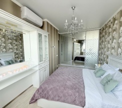 Апартаменты Clever House Deluxe Барокко (двухкомнатная ) в ApartKazan у Кремля