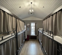 8-ми местный женский номер в Христал