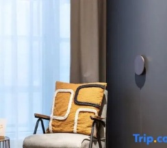 Четырёхместный семейный номер Standard в Dash Living on Prat