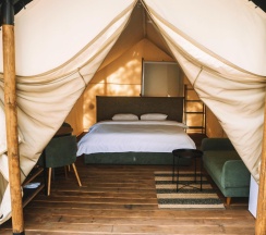 Тент-хаус с купелью в Ороктой парк