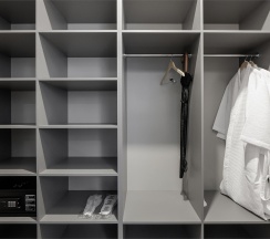 Люкс с балконом в Azimut