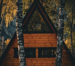 Домик в стиле A-FRAME в Golden Time