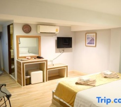 Одноместный номер Standard с частичным видом на море в The Beach Front Resort Pattaya  - SHA Plus