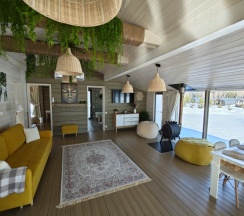 Коттедж с красивым видом из окна в Бали