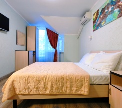 Двухкомнатный Четырёхместный Семейный номер  в Уральские самоцветы