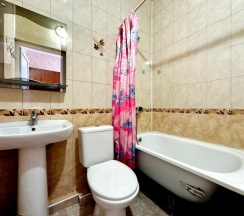 Стандартный 3х-местный номер в Арарат