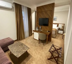 Люкс в Kaspi boutique hotel