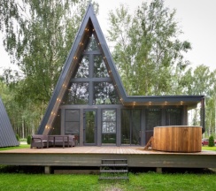 A-Frame № 7 (оснащение дома, стоимость купели и бани см. Подробнее) в Les holidays