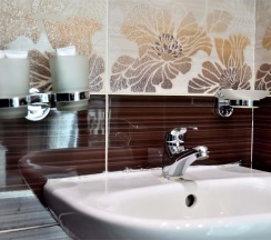 №3. Семейный номер с двуспальной кроватью, диваном и видом на Байкал в Прибой