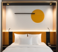 Премиум Кинг с видом во двор в Maidens Hotel Moscow