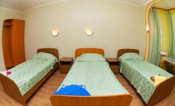 Трёхместный номер Standard в Парковая