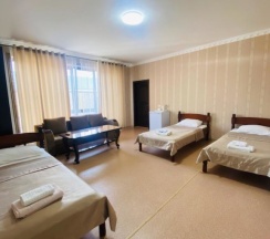 Трёхместный номер Superior в Турист