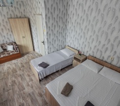 Трехместный в У Эммы