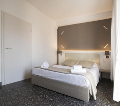 Двухместный номер Superior двуспальная кровать в Al Portico Guest House Venezia