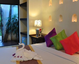 Семейное шале с балконом и с видом на сад в Lomtalay Chalet Resort