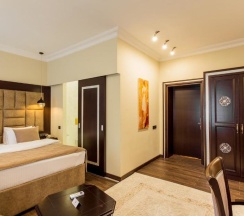 Номер Superior в Ambassador hotel Almaty