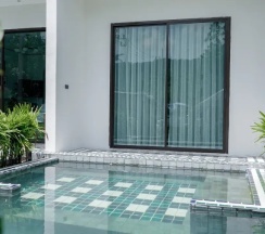 Двухместный номер Superior с бассейном и джакузи двуспальная кровать в Sugar Marina Resort – LAGOON Villas – Nai Yang Beach