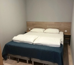 Пятиместное шале рядом с пляжем в Отель BlackSeaHotel Ldzaa