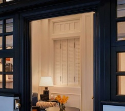 Люкс Courtyard в Raffles Singapore