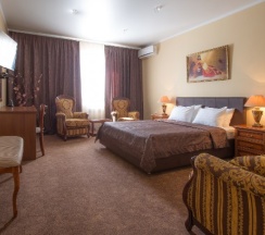 "Люкс" в Чернышевой