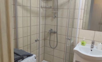 Апартаменты с балконом и с красивым видом из окна в Апартаменты на улице Никитина 107