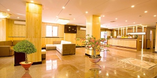 Нячанг: Отель Golden Rain 2 Hotel