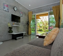 Бунгало Deluxe с видом на сад в Maikhao Home Garden Bungalow