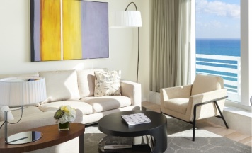Двухместный люкс Le Ciel oceanfront (двуспальная кровать) в Fontainebleau Miami Beach