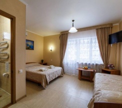 3-местная комната стандарт в Виктория