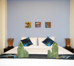 Двухместный номер Superior двуспальная кровать в Tharathip Resort