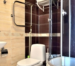 №11. Семейный номер с двуспальной кроватью, диваном и видом на Байкал в Прибой