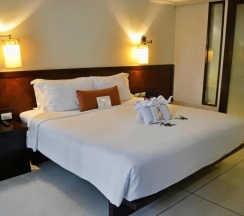 Номер Deluxe с видом на море в Southsea Khaolak Beach Resort