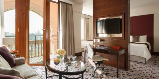 Москва: Отель Four Seasons Hotel Moscow