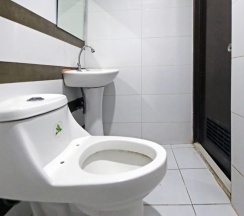 Семейный номер Standard в OYO 894 Cosmo Hotel P Campa Manila