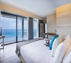 Pool номер Executive Пентхаус с видом на море в Cape Sienna Gourmet Hotel & Villas
