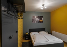 Трехместный номер с собственным санузлом вне номера в Hostel Bed Idea