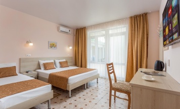 3-местный номер комфорт (корпус А Комфорт) в Русич