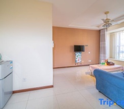 Семейный люкс с 2 комнатами в Yijiayi Holiday Hotel