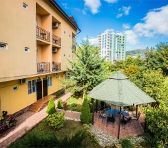 2х комнатный семейный номер на 4-5 человек в Dream House