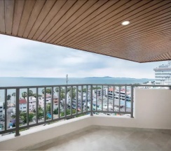 Двухместный люкс с видом на океан двуспальная кровать в Jomtien Thani Hotel