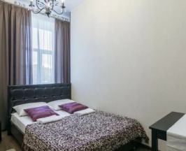 Двухместные апартаменты № 3 (двуспальная кровать) в Asmera Apartments
