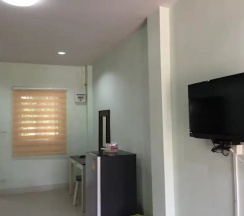 Двухместный номер Standard Цокольный этаж двуспальная кровать в Rayonghouse Resort
