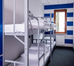 Кровать в общем номере в Inbed Hostel