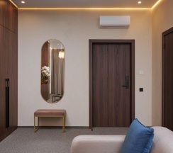 Номер люкс бизнес в AurA City Hotel