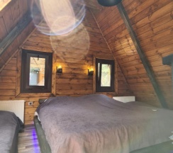 Трёхместное семейное шале Superior в Eco village