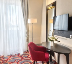 Классический номер - c двуспальной кроватью в Mercure Rostov on Don Center