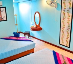 Четырёхместный номер Standard в Mark House Bungalow