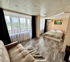 СТАНДАРТ СЕМЕЙНЫЙ с двуспальной кроватью в Сталагмит