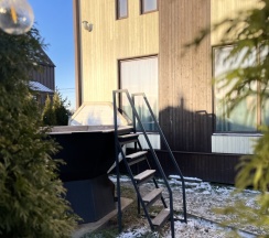 Барнхаус Яхрома (оснащение дома, стоимость банного чана и бани см. Подробнее) в Pavlove Village