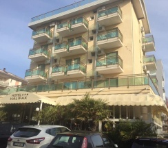 Трёхместный номер Standard с видом на море в Hotel Halifax